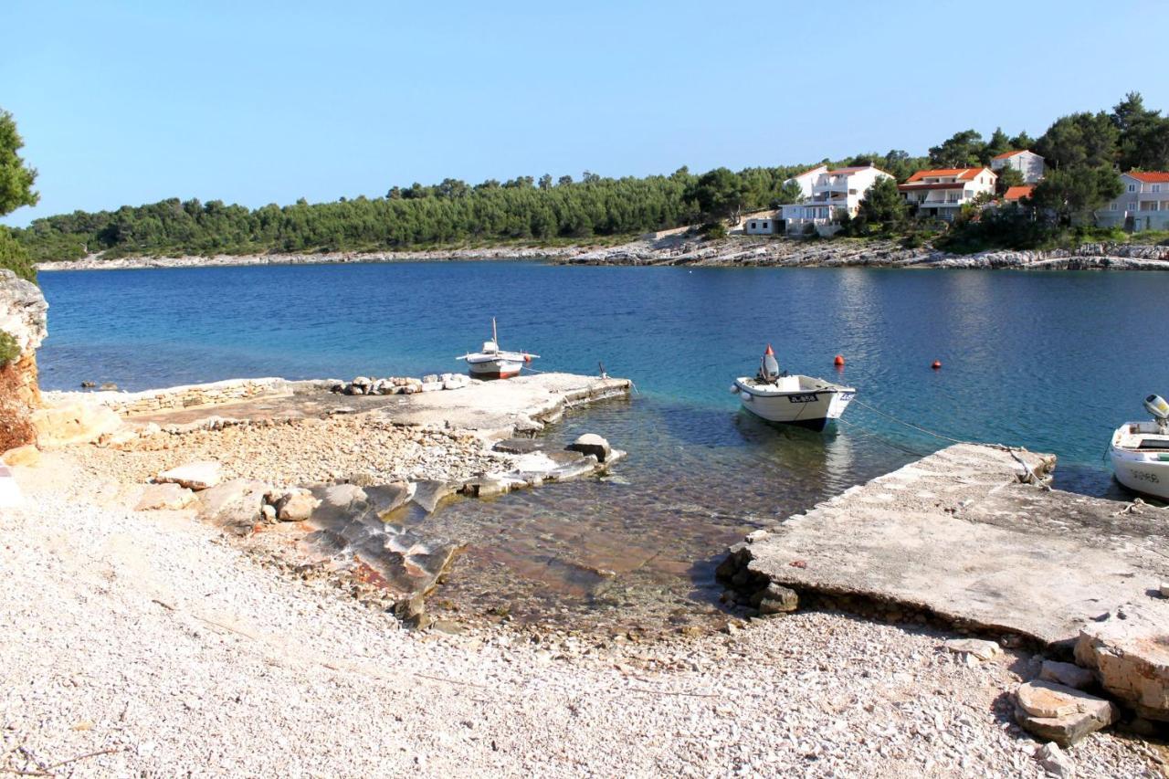 Apartments By The Sea Mudri Dolac, Hvar - 582 Vrboska Bagian luar foto